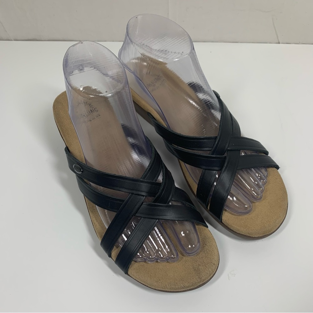 G. H. Bass Sheila Black‎ Leather SunJuns Size 7.5 Wedge Sandals